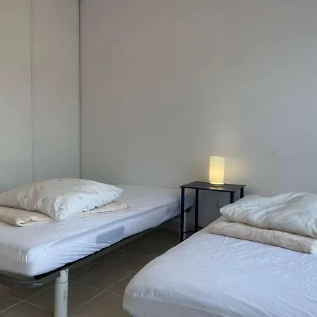 Maison 2 Avec Garage, Proche Des Elmes - Fr-1-225c-88 Apartment