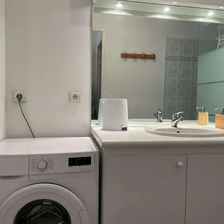 Apartment Maison 2 Avec Garage, Proche Des Elmes - Fr-1-225c-88 *