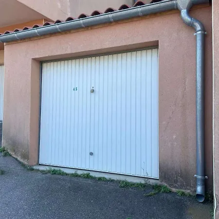 דירה Maison 2 Avec Garage, Proche Des Elmes - Fr-1-225c-88 בניולס-סור-מר