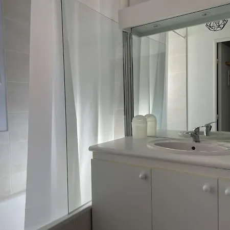 Maison 2 Avec Garage, Proche Des Elmes - Fr-1-225c-88 * Banyuls-sur-Mer